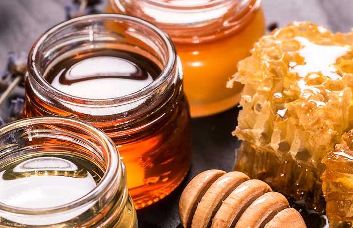蜂蜜祛痘的方法
